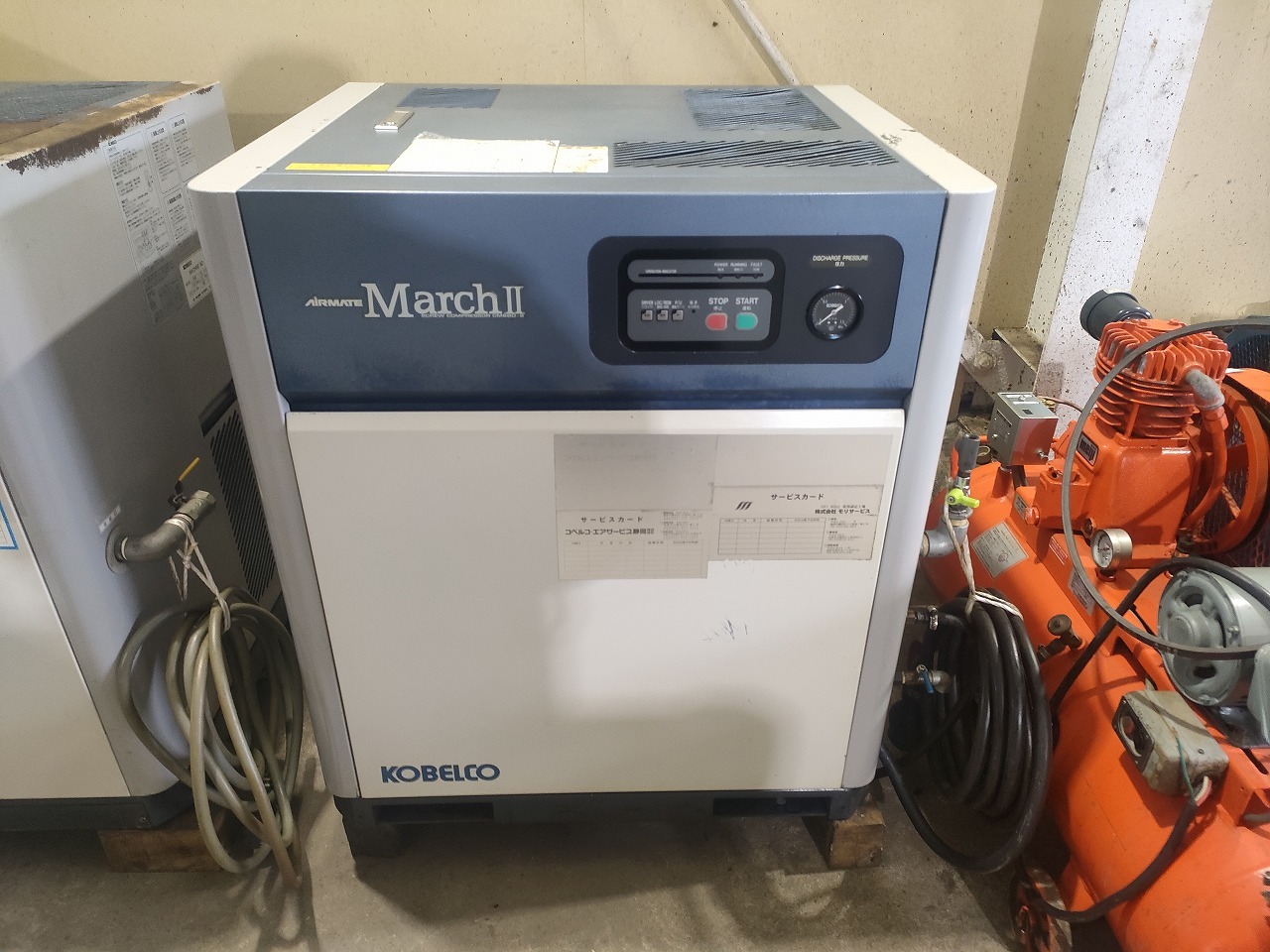 コベルコ スクリュー型コンプレッサー CM6B