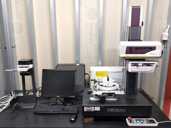 ミツトヨ 表面粗さ・輪郭形状測定機 SV-C3100S4