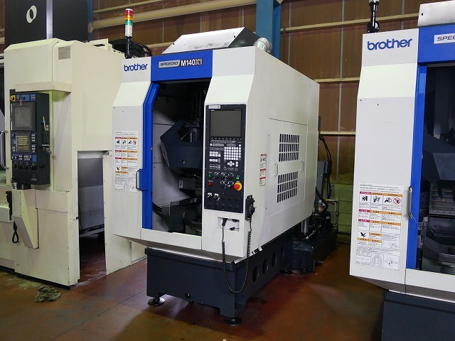 ブラザー工業 小型複合5軸加工機  M140X1