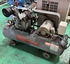 日立 3.7kwコンプレッサー