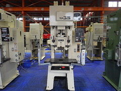 アマダ C型プレス TP-35-AX