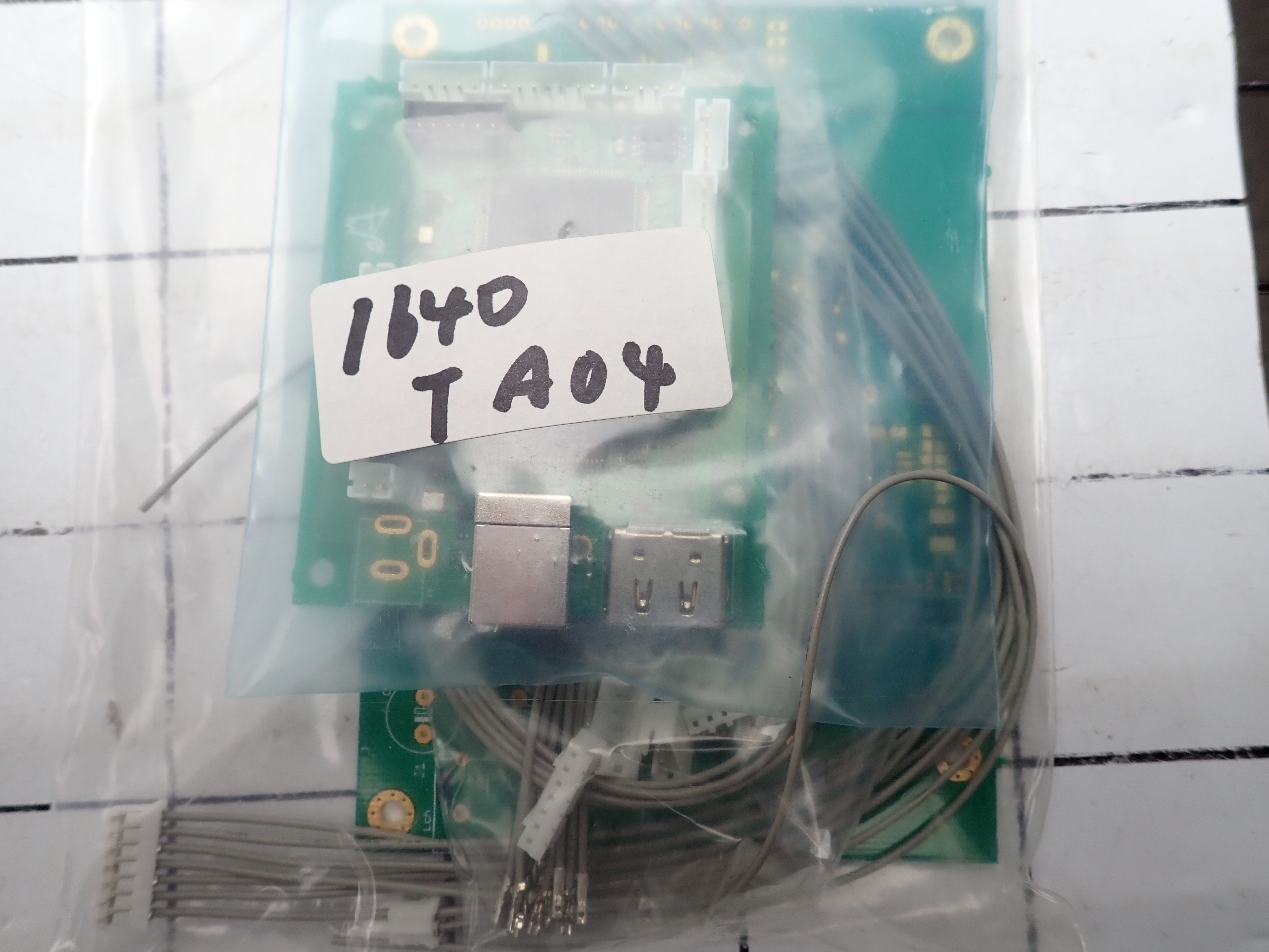 ElectrArt 社　K5572  600  BOARD Rev1.8   プリント基板