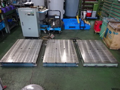フジ磁工 電磁チャック(フライス用) 1000X750(3枚セット)