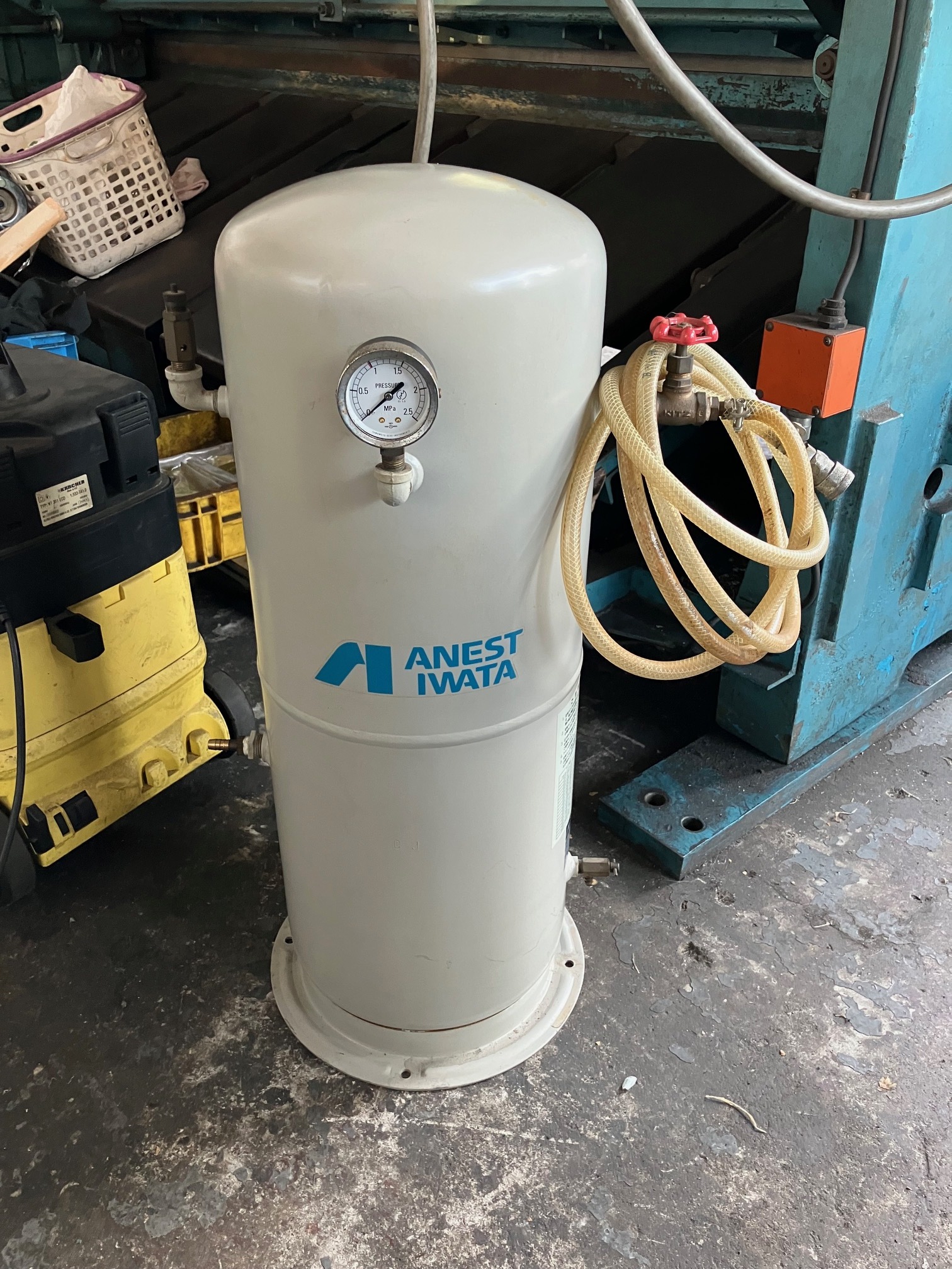 岩田 エアータンク SAT-36-100