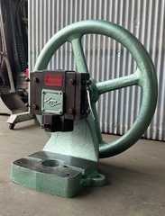 松田 ハンドプレス