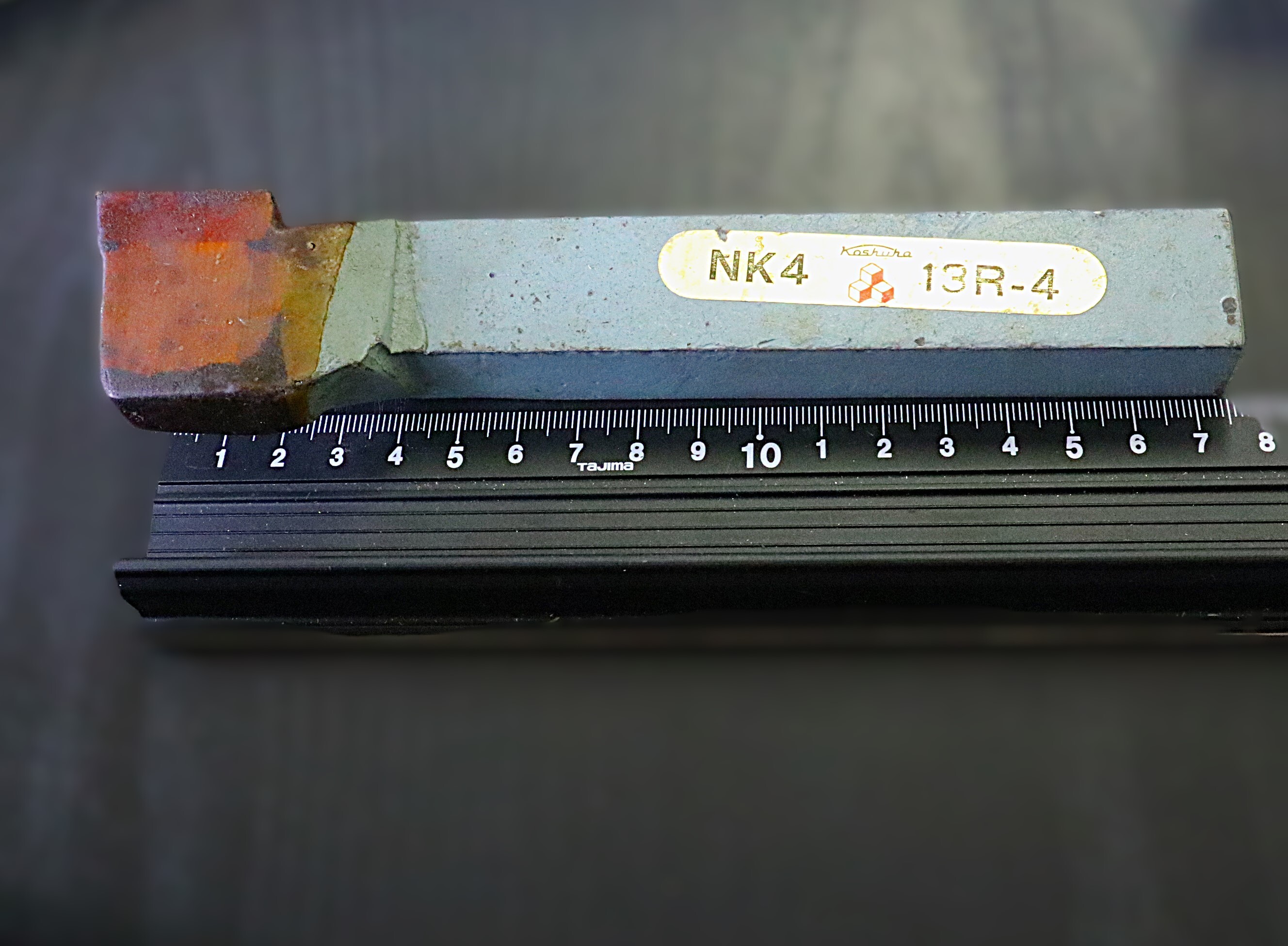 日本高周波鋼工業 バイト　 13R-4　NK4 　右片刃　　未使用　