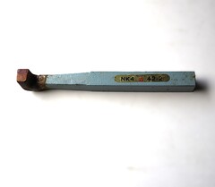 日本高周波鋼工業 バイト　 42-2　NK4 　　　未使用　