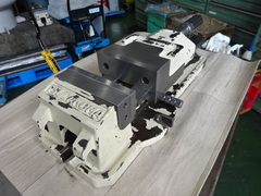 TSUDAKOMA｜津田駒	 油圧バイス VH-175