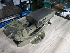 武田機械 傾斜油圧バイス TK-100HVI-G