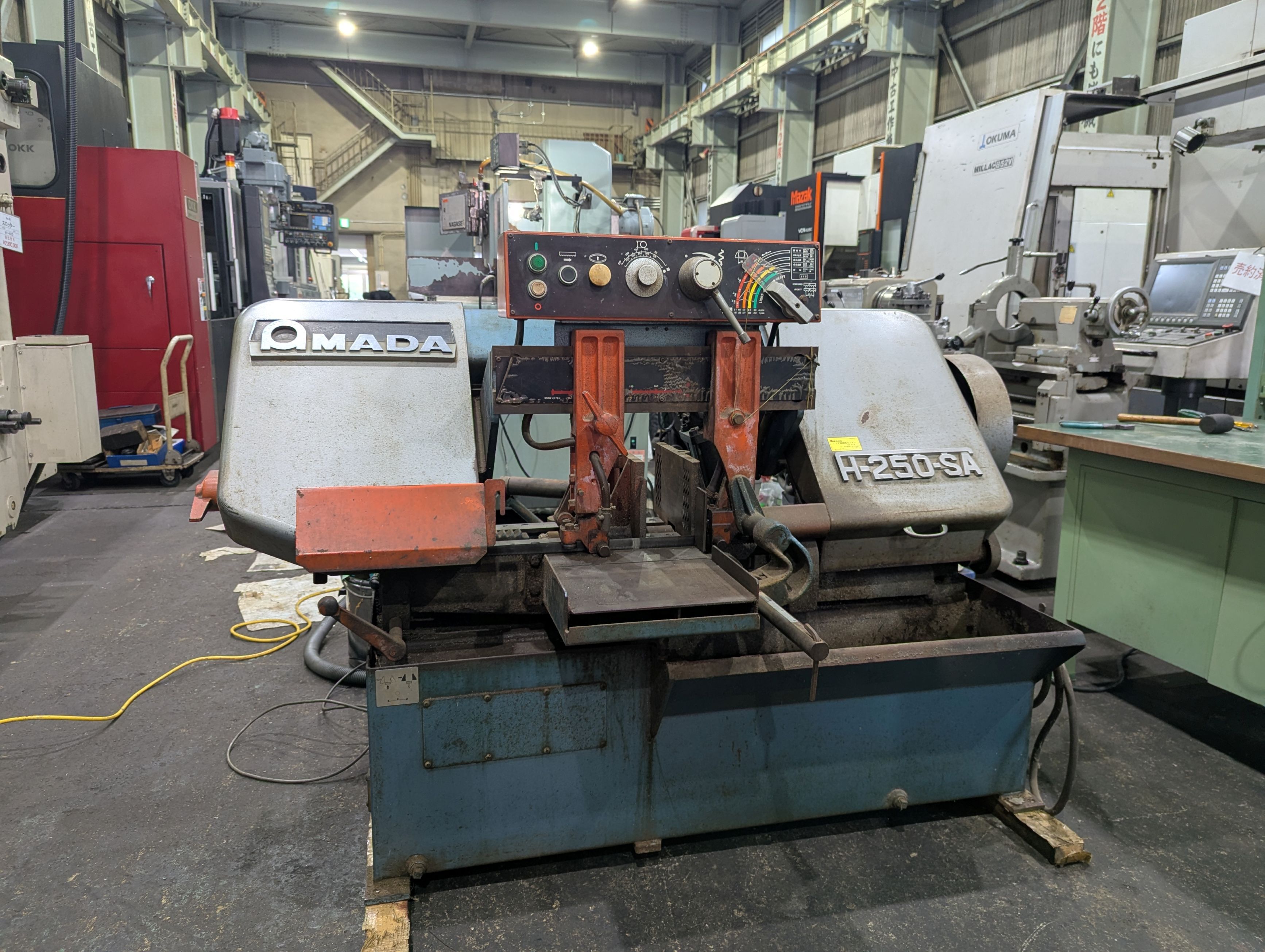 アマダ 250mmバンドソー H-250SA