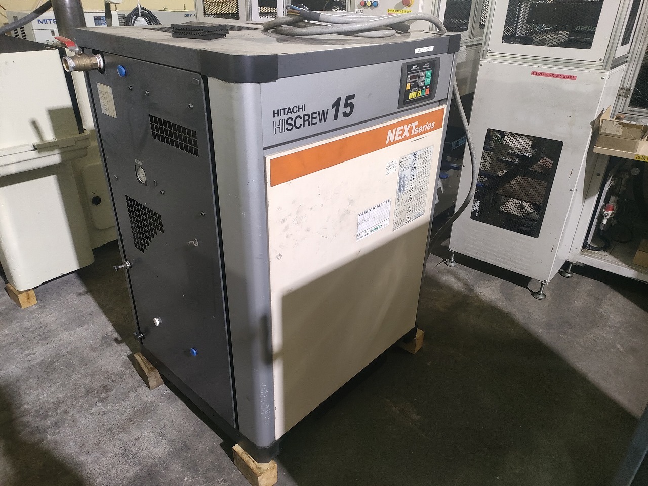 日立 15kWスクリュー型コンプレッサー OSP-15M6ARN