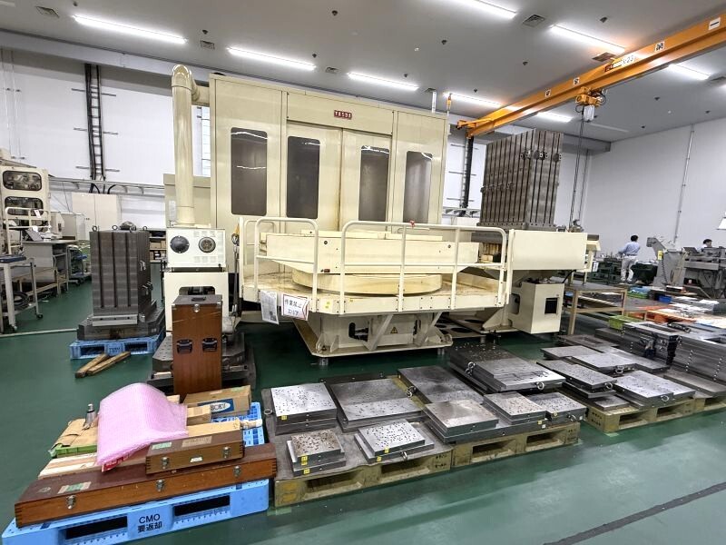 安田工業 横形マシニングセンター YBM-10T-100RPC+1L/U