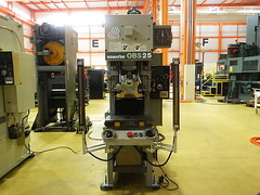 コマツ C型プレス OBS25-33B