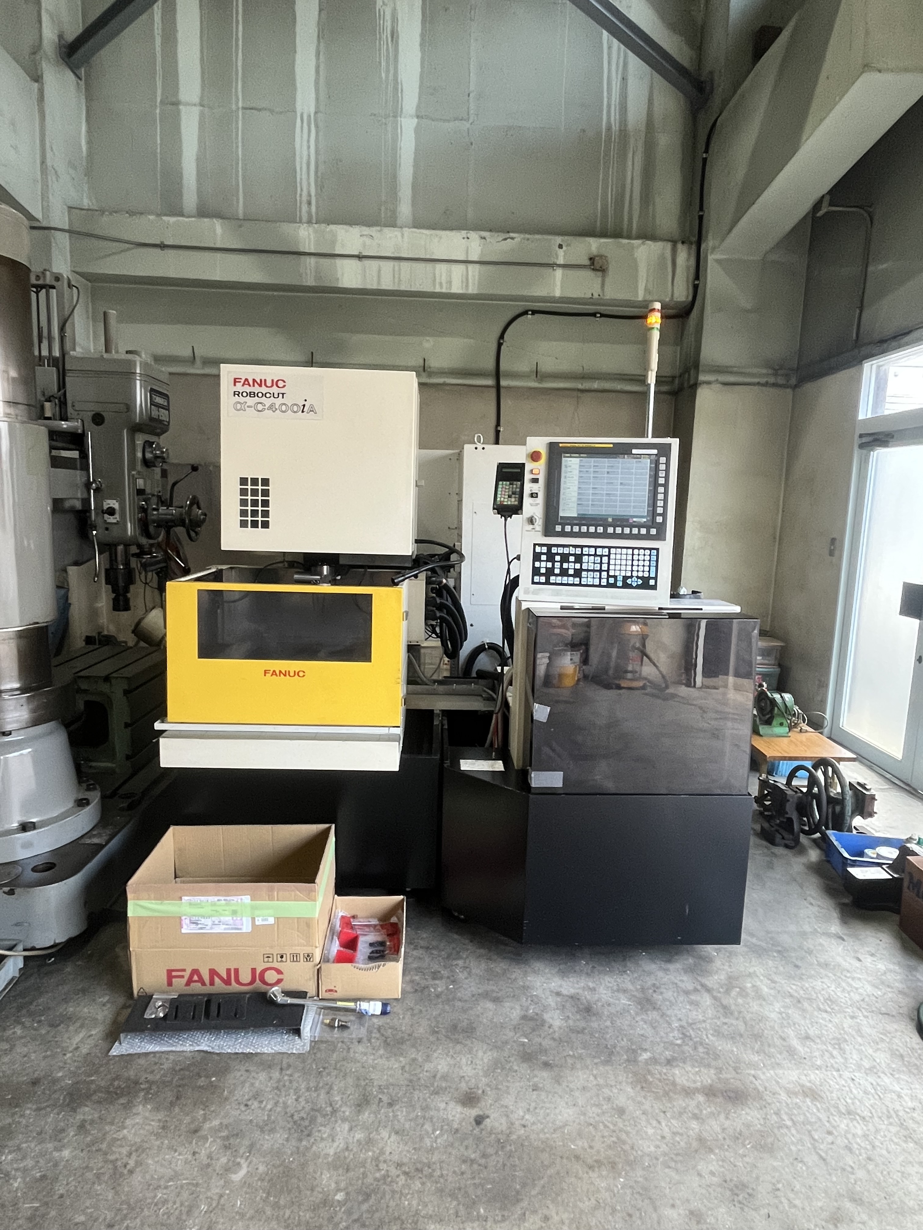 ファナック ワイヤーカット a-C400iA