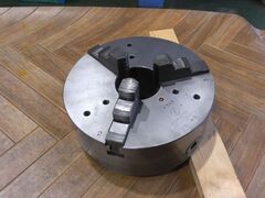 SOUL 3爪スクロールチャック 9吋