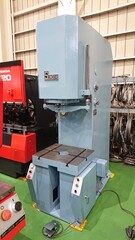 園田 30T油圧プレス SPB-30-A