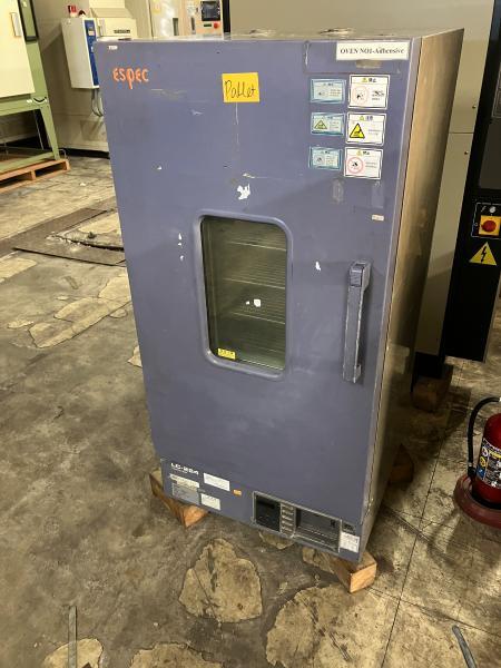 エスペック 乾燥機 LC-224