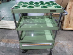 サカエ ツールワゴン（NT40用） W400xD670xH880ｍｍ