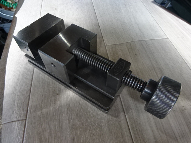 JAM｜日本オートマチック 精密バイス NP-80