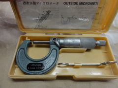MITUTOYO｜ミツトヨ	 外側マイクロメーター M110-25