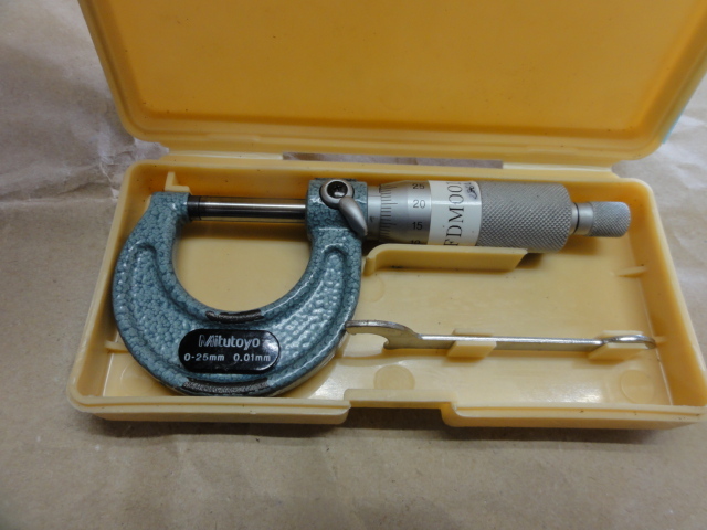 MITUTOYO｜ミツトヨ	 外側マイクロメーター M110-25