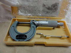 MITUTOYO｜ミツトヨ	 外側マイクロメーター M110-25