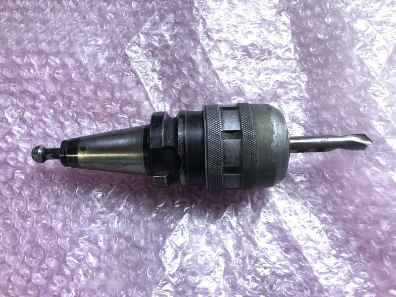 日研/NIKKEN ミーリングチャック 【ミーリングチャック】BT30-C20-75