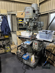 牧野フライス製作所 汎用フライス盤 KSJCFⅡ