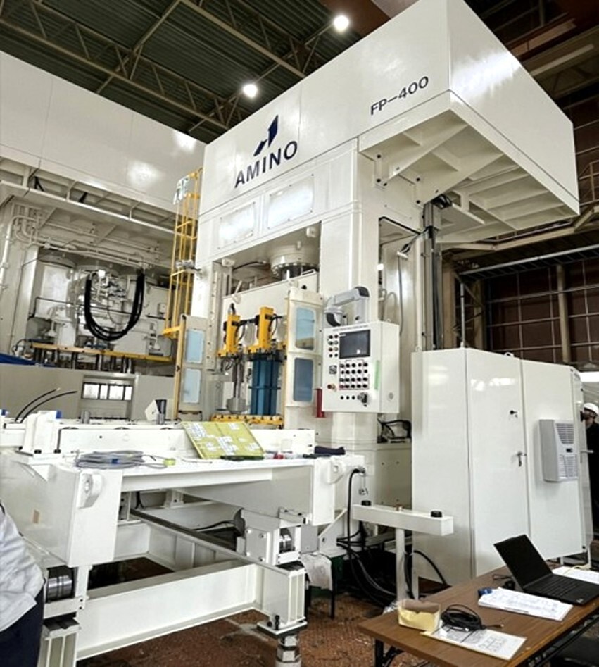 AMINO 400t 成形プレス(未使用機） FP-400