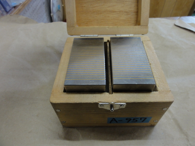 チャックブロック 60X80X40