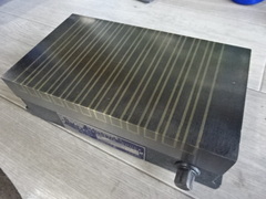 EMS 永磁チャック 175X100