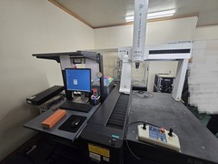 ミツトヨ 三次元測定器 CRYSTA-ApexS574