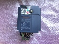 富士電機 /FUJI ELECTRIC 低圧インバータ 【低圧インバータ】FRN1.5C1S-2J