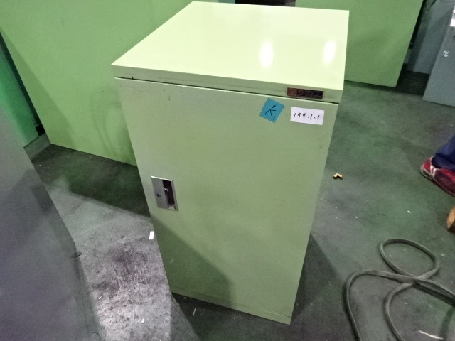 サカエ キャビネット