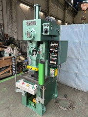 伊藤造機 15ｔプレス CPP-15
