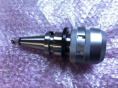 日研/NIKKEN ミーリングチャック 【ミーリングチャック】BT30-C32-90