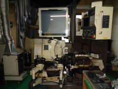 アマダワシノ NCプロファイル研削盤 GLS-135B