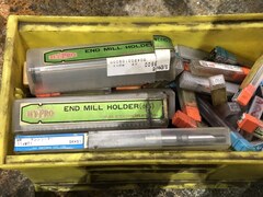 メーカー混在 切削工具1山 様々なメーカーやサイズがあります。