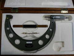 ミツトヨ マイクロメータ OM-175