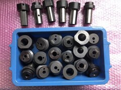 不明 切削工具のホルダー1山 【切削工具のホルダー1山】様々なメーカーやサイズがあります。