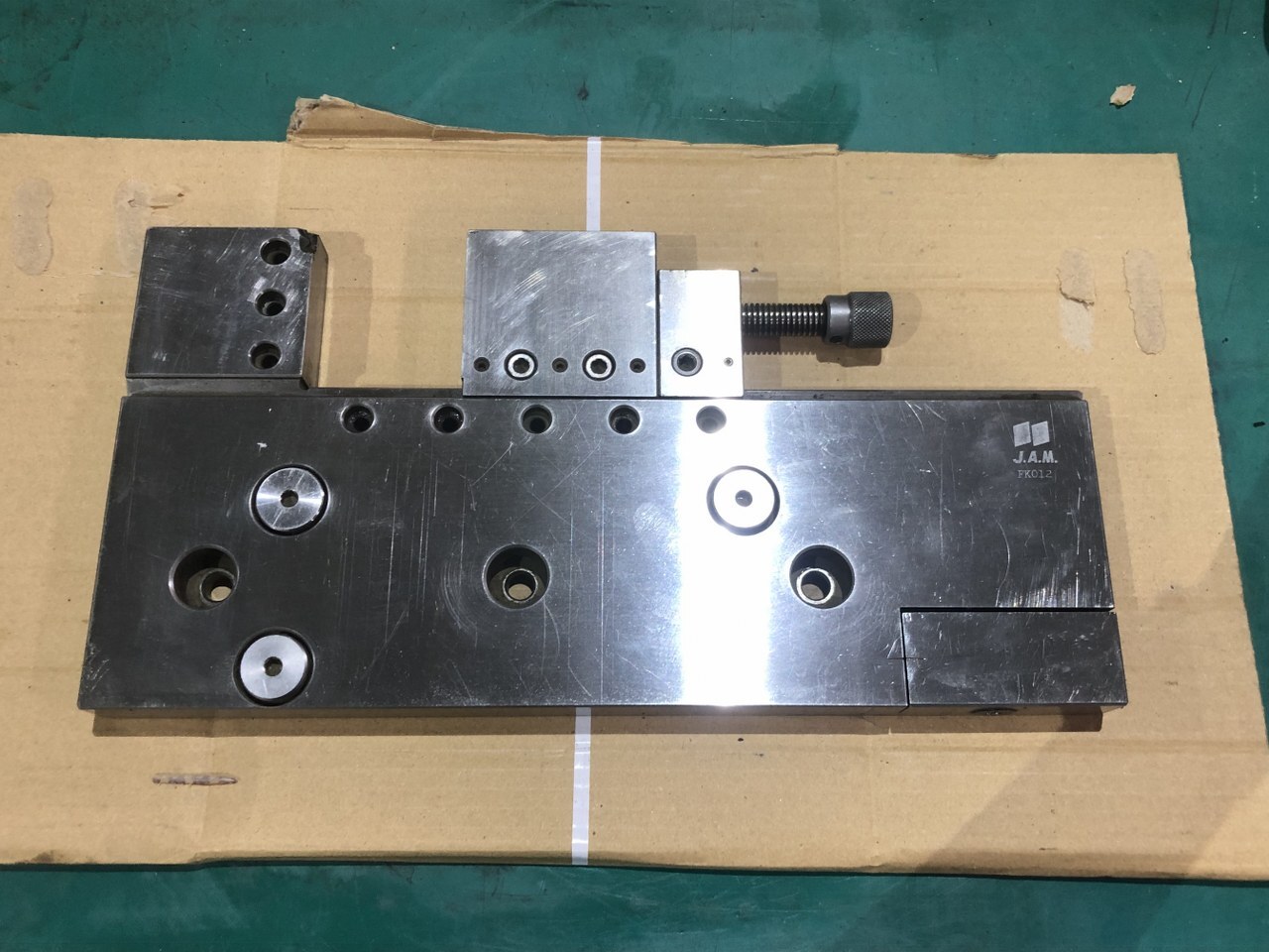 日本オートマチック JAM 精密ワイヤーカットバイス FK012