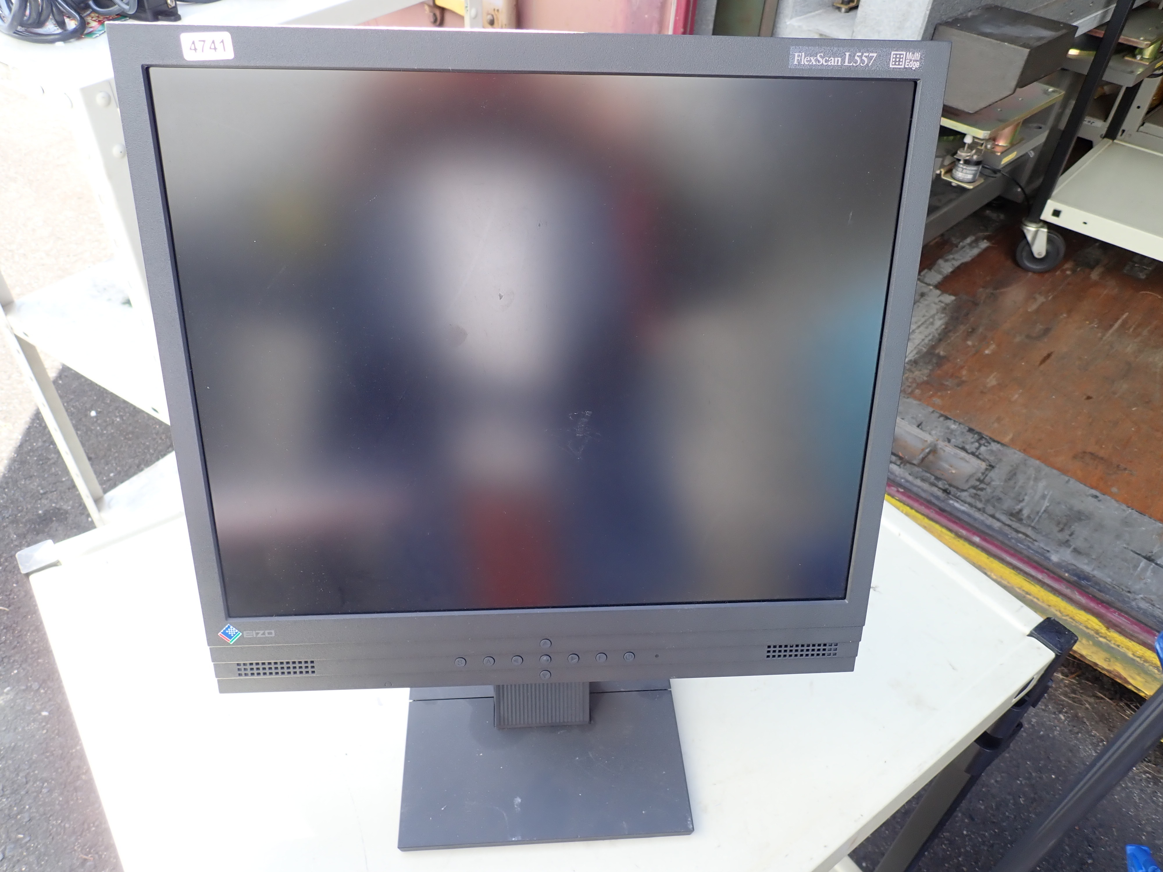 EIZO Flex Scan L557モニター