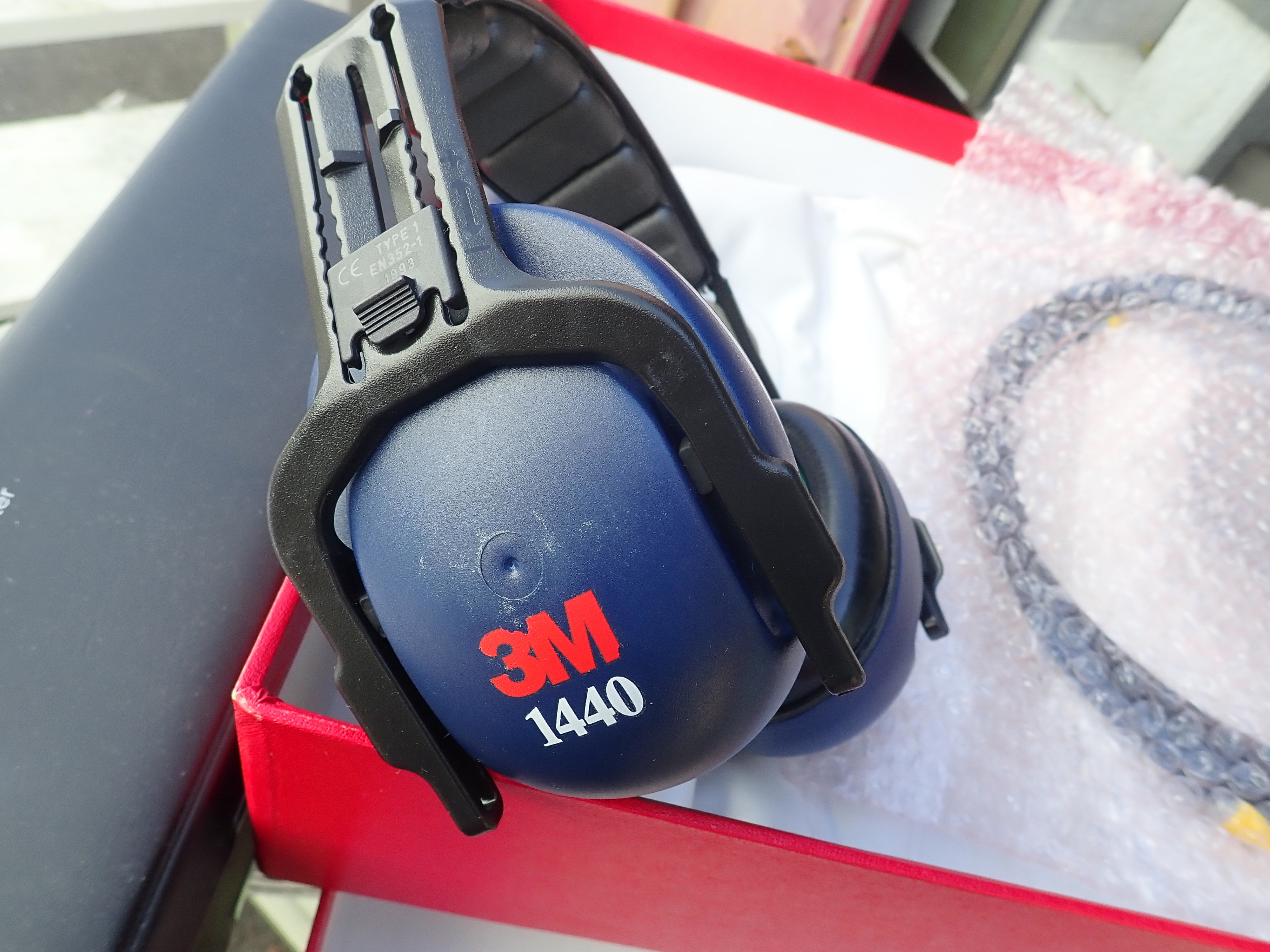 ヘッドフォン　 3 M 1440