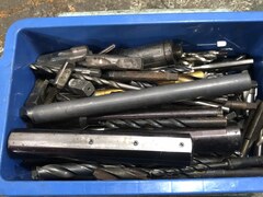 メーカー混在 切削工具1山 様々なメーカーやサイズがあります。