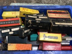 メーカー混在 切削工具1山 様々なメーカーやサイズがあります。