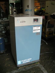 アネスト岩田 ３．７ｋｗコンプレッサー SLP-37EFD