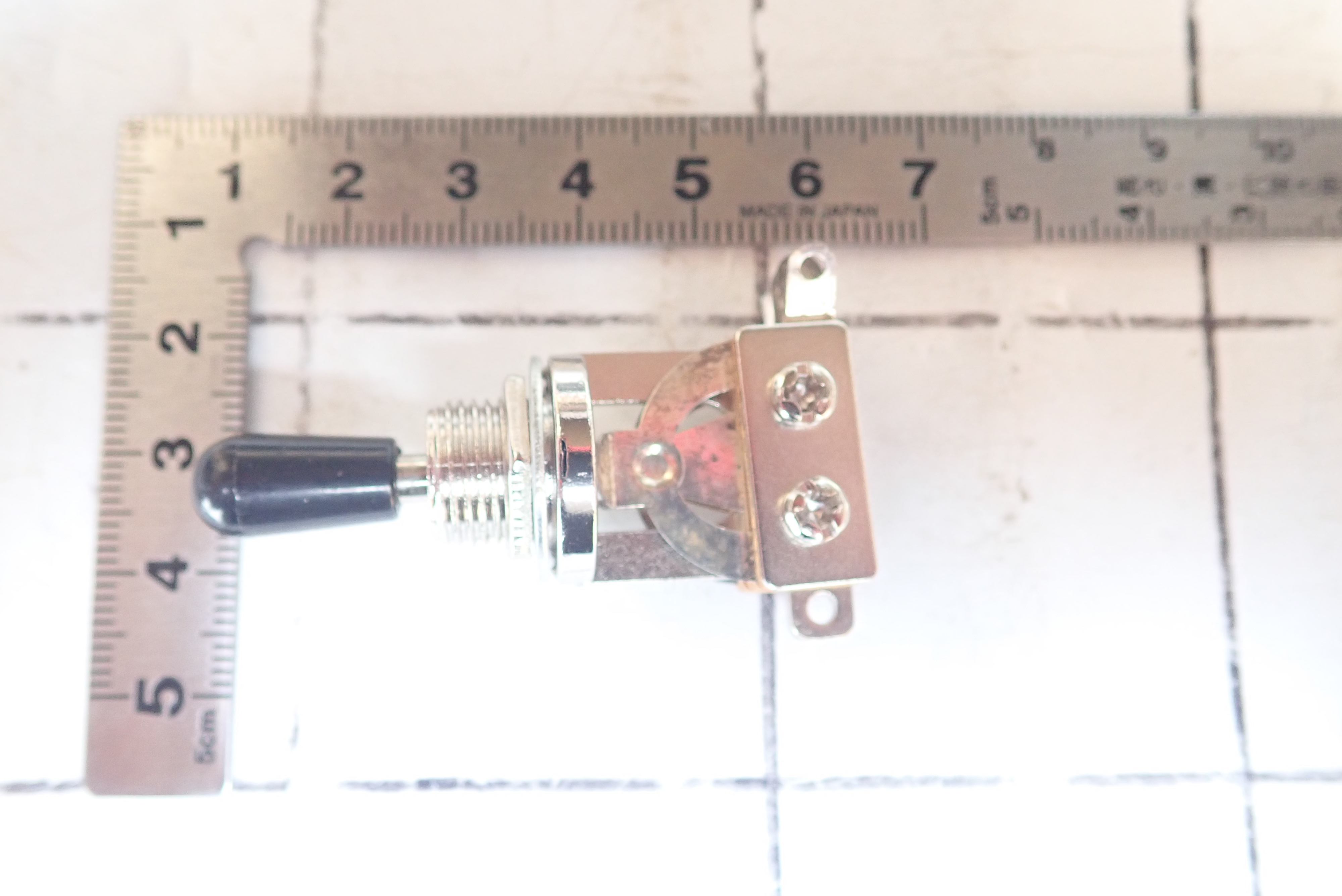 エレキギタートルクスイッチ