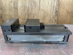 ナベヤ ロックタイト精密マシンバイス LTCV160H