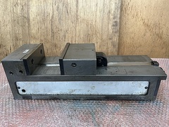 ナベヤ ロックタイト精密マシンバイス LTCV160H