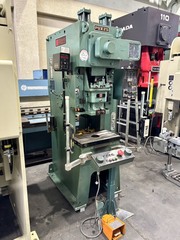 アマダワシノ 25Tプレス PUX25